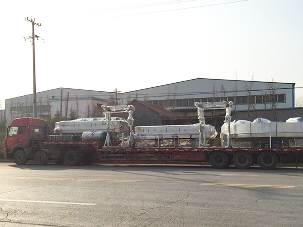 全自動(dòng)托盤(棧板)清洗烘干一體機(jī)