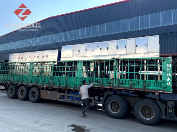 韶關(guān)噸桶清洗機試機實拍，全自動噸桶清洗設(shè)備，中碩非標(biāo)定制各類清洗設(shè)備